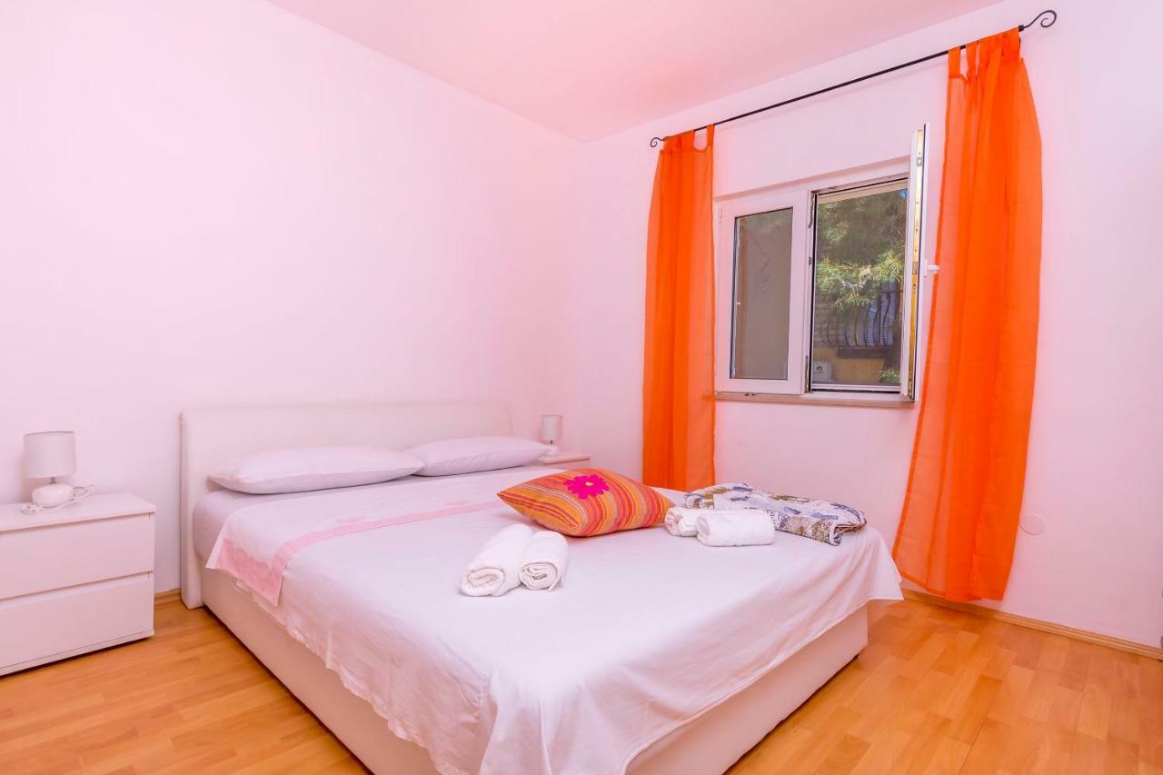 Apartments Ive I Maja Razanj Exterior photo